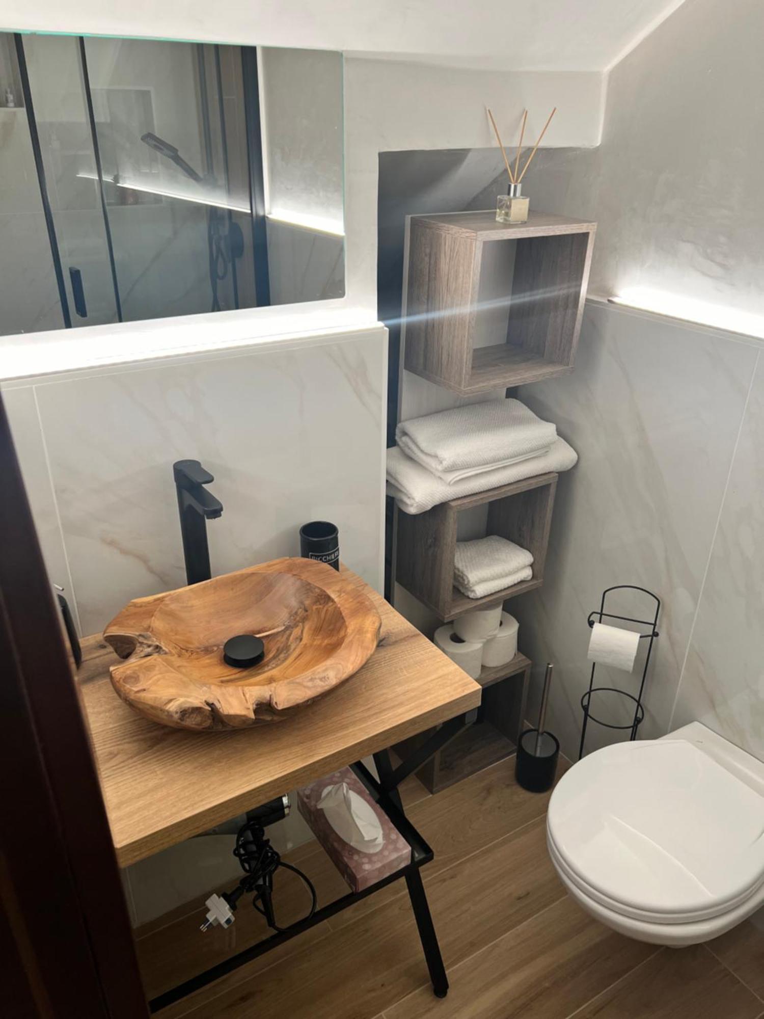 Piazzetta 42 Holiday Room تراني المظهر الخارجي الصورة